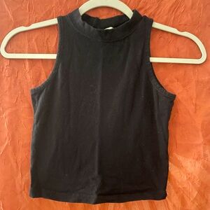 Bozzolo black medium sized high neck cropped tank top.